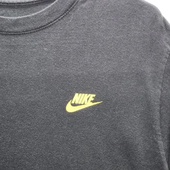 Men's M Nike The Nike Tee Black L/S T-Shirt Yellow Swoosh Blue Camo Back Graphi - Picture 4 of 12